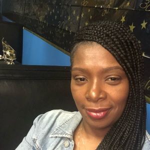 Meet your Posher, Patricia